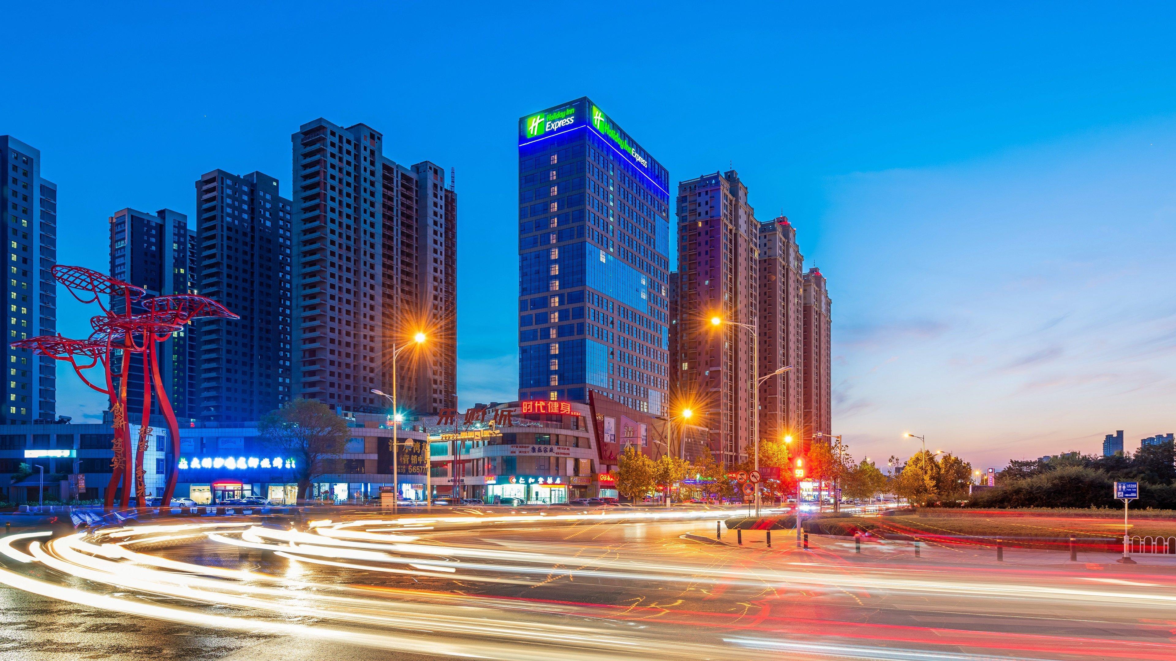 Holiday Inn Express Linyi Riverside By Ihg Exterior photo